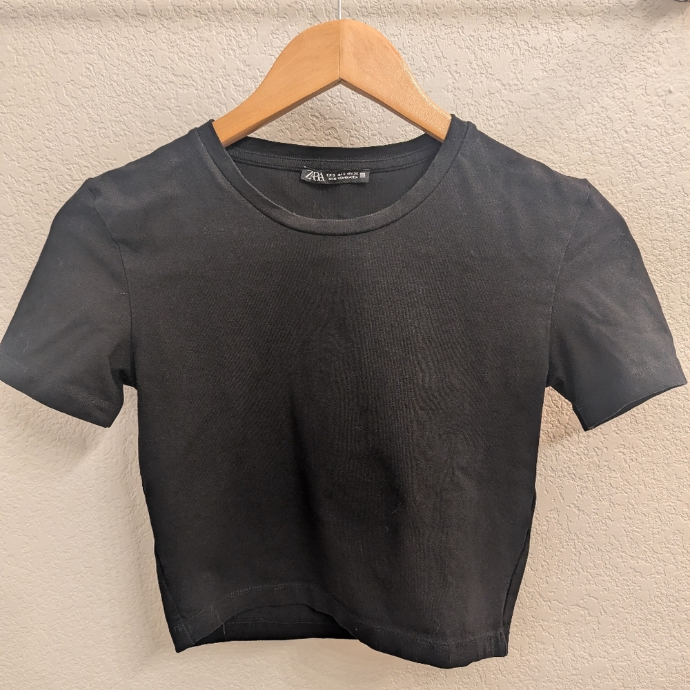 Zara Black Short Sleeve Cropped Shirt